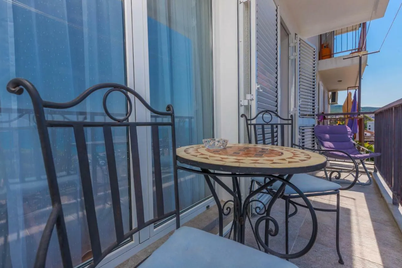קריקווניצה Apartment Svorcan 0*,